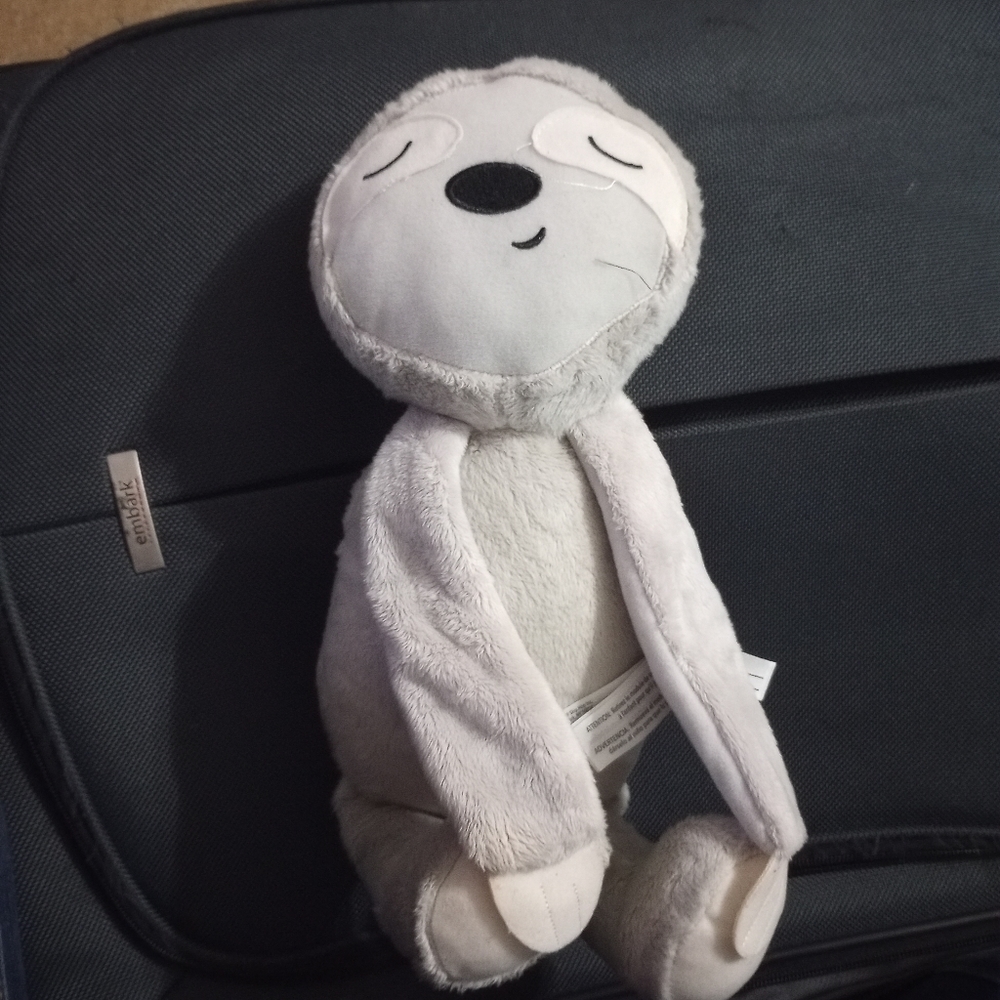 Baby music sloth